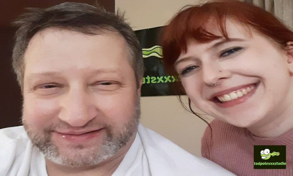 Hannah Grace Sizzles in Tad Pole VR Action