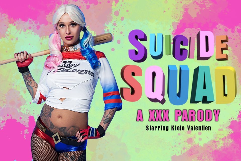 Harley Quinn VR Cosplay: Kleio Valentien Drilled