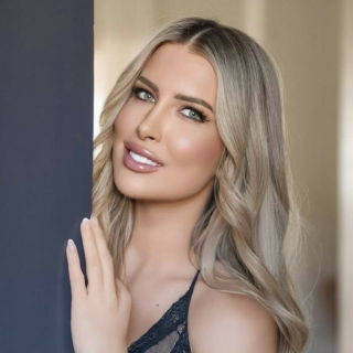 Taylor Brooks Pornstar