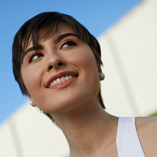 Angeline Red Pornstar