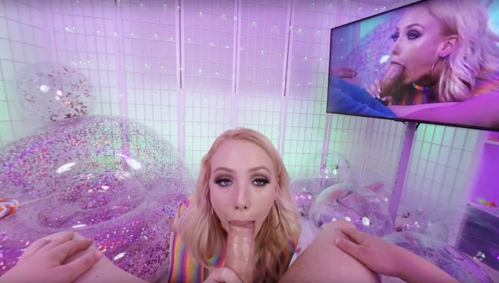 Dixie Lynn's Sizzling Sweets VR Passion - Image 5