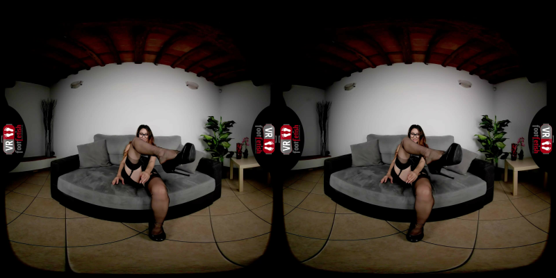 Rey Dominates with Sexy Foot Humiliation - Image 2