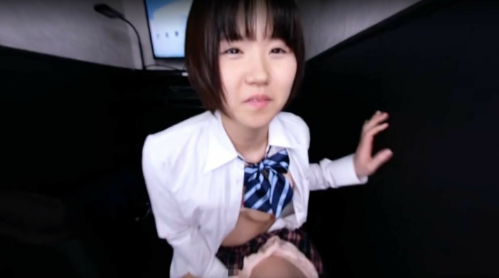 Tsugumi Mizusawa: Internet Cafe Solo Thrill - Image 10