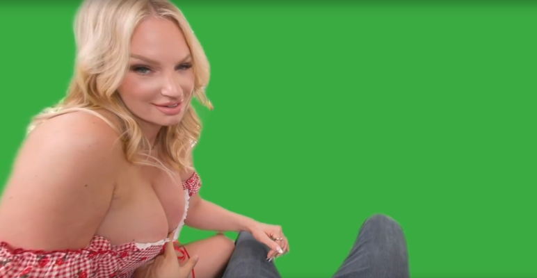 This MILF Wants Your Cum [Passthrough] - Image 2