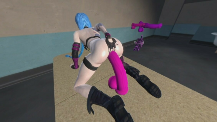 Jinx Solo Action in League of Legends XXX Parody - Image 2