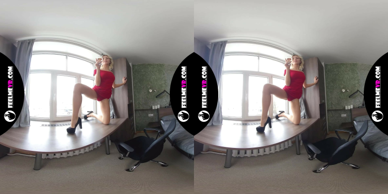 Tiffany Supermodel Nude Photo Session Backstage VR180 - Image 2