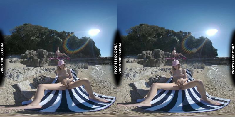 Josie Wild Public Beach Masturbation Thrill - Image 1