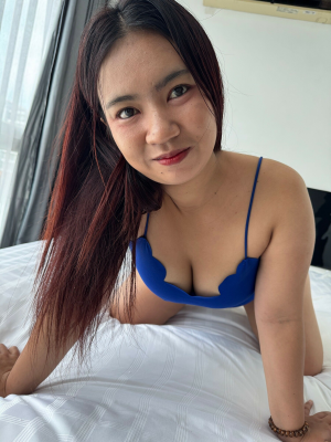 Cute Asian Teen Nina Chang Big Boobs VR Action - Image 7