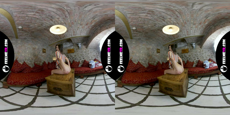 Virtual Reality Nude Photosession Backstage With Teenager Viola Kat - Image 4