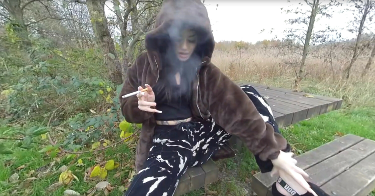 Shay London - British Summer - Image 5