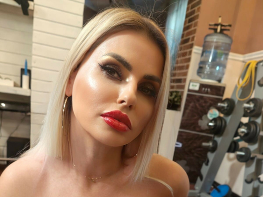 Watch But Don't Touch - Lexy Noir - Image 3