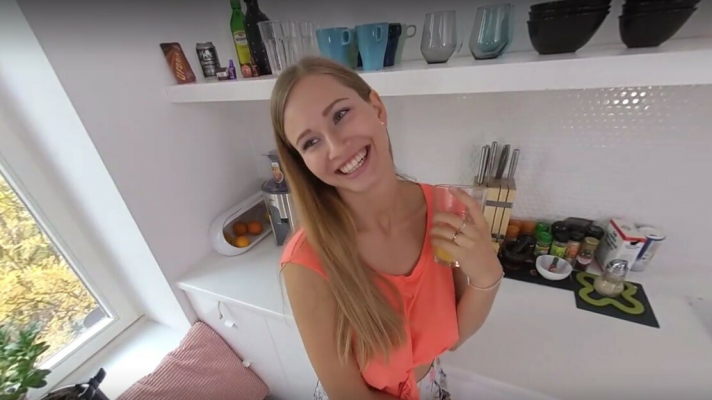 Stella Cardo Teen Busty GF Mirror Play 6K - Image 1