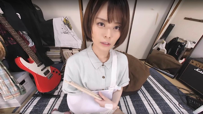 Runa Tsukino in Emotional VR Sadness Scene - Image 1