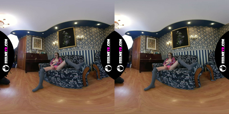 Teenager Style Nude Pohotosession Vr180 Backstage With Busty Girl Lina - Image 3