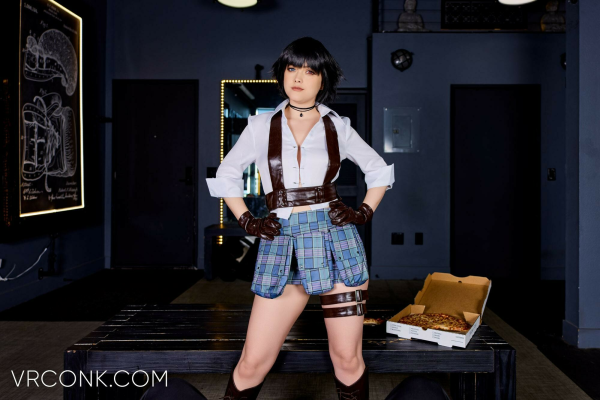Jade Valentine in Devil May Cry VR Parody - Image 4